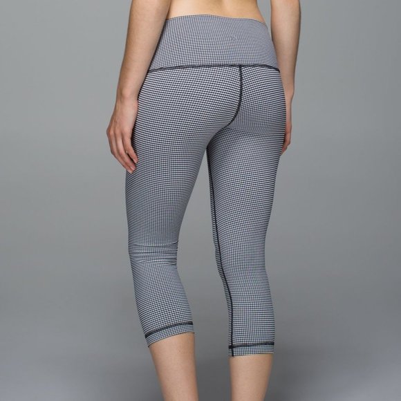 lululemon athletica Pants - Lululemon | Wunder Under Crop II Gingham 10